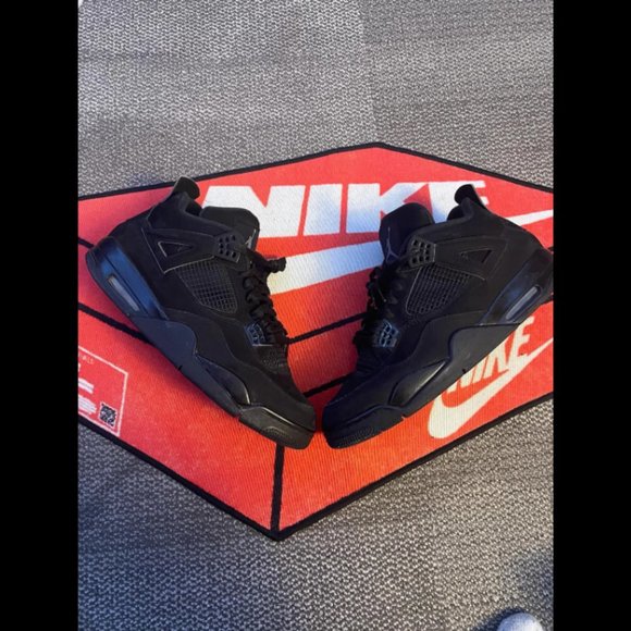 Jordan 4 “Black Cat”